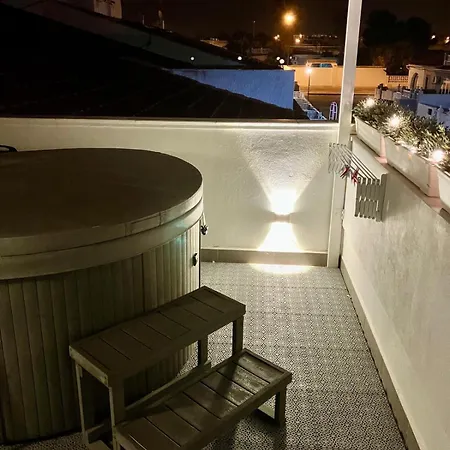 Laguna Rosa With Jacuzzi Apartman *